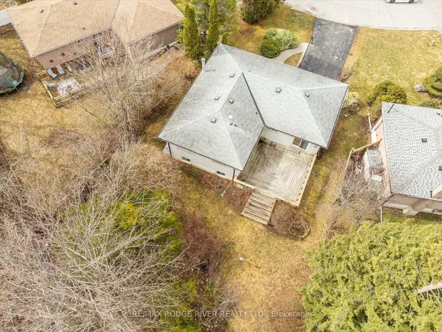 Additional image 40 of 68 Ravine Park Cres