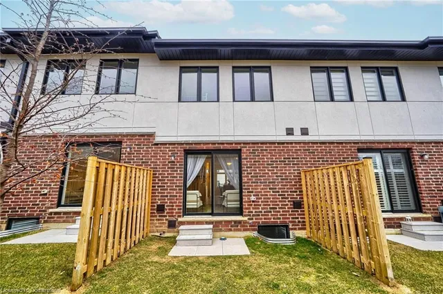 Additional image 32 of 527 Shaver Rd Unit 10