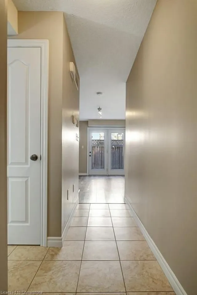 Additional image 4 of 55 Mooregate Cres Unit 11A