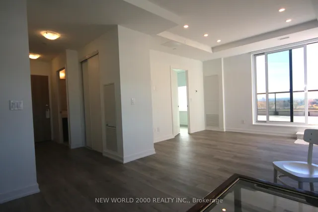 Additional image 8 of 3100 Keele St Unit 820