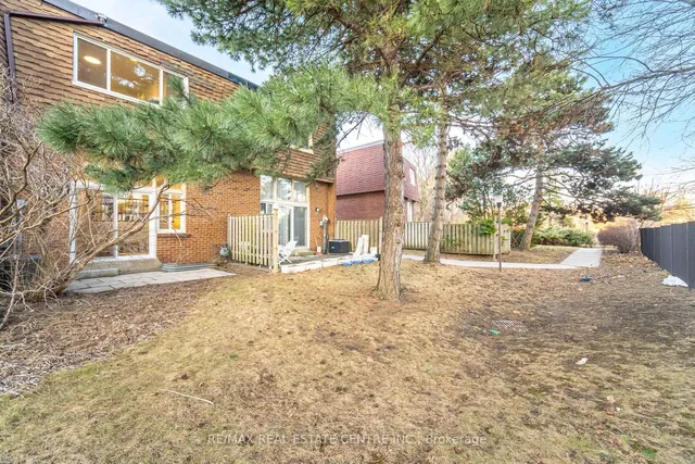 Additional image 46 of 103 HuntingDale Blvd