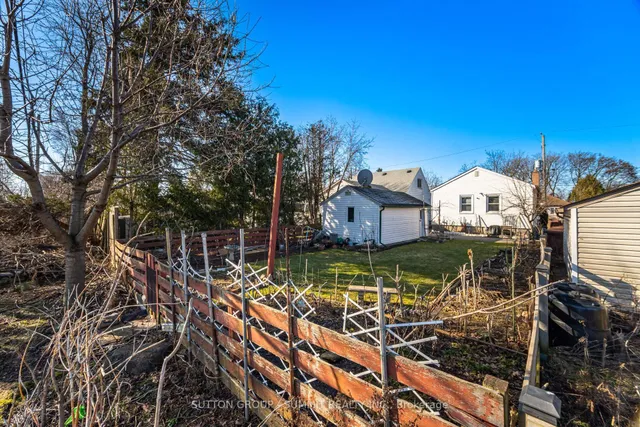 Additional image 38 of 21 ACORN Ave