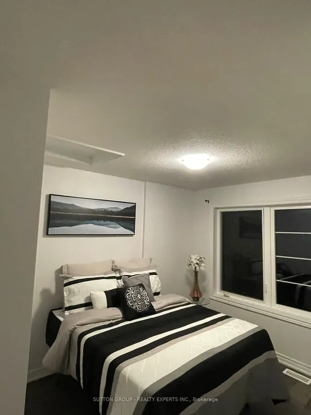 Additional image 14 of 61 Soho St Unit 102