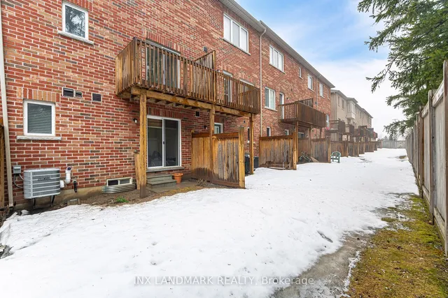 Additional image 38 of 23 Abercove Clse