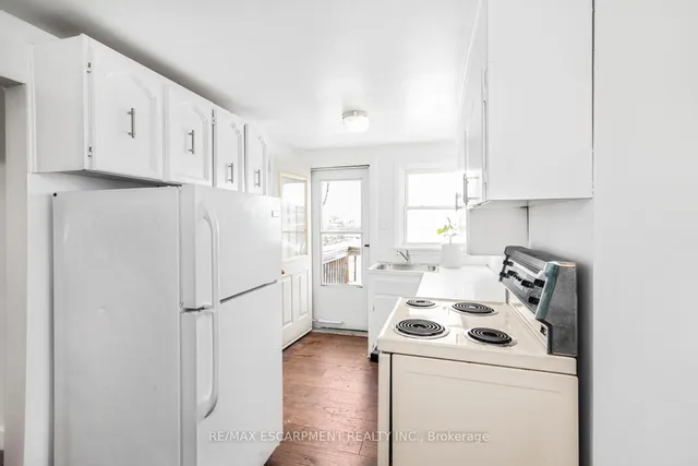 Additional image 21 of 34 Norwich Rd