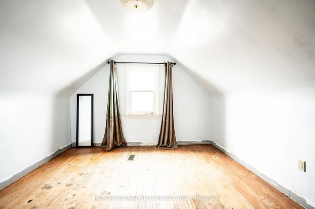 Additional image 15 of 21 Shynal Ave