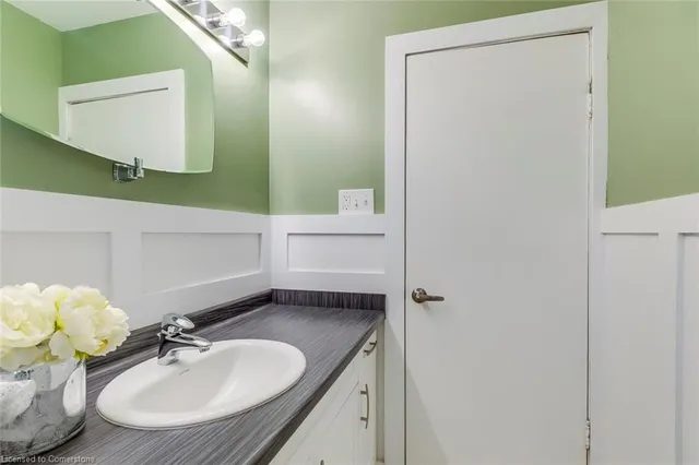 Additional image 28 of 8110 Chippewa Rd