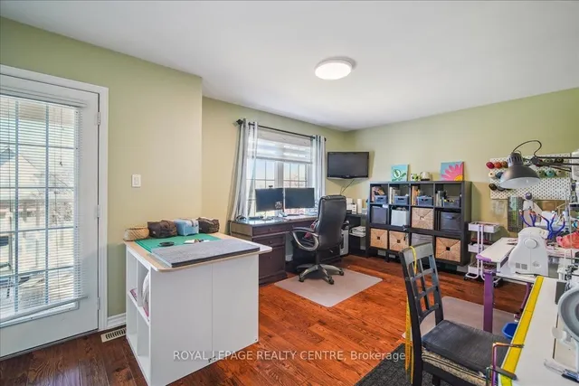 Additional image 20 of 52 River Rock Cres