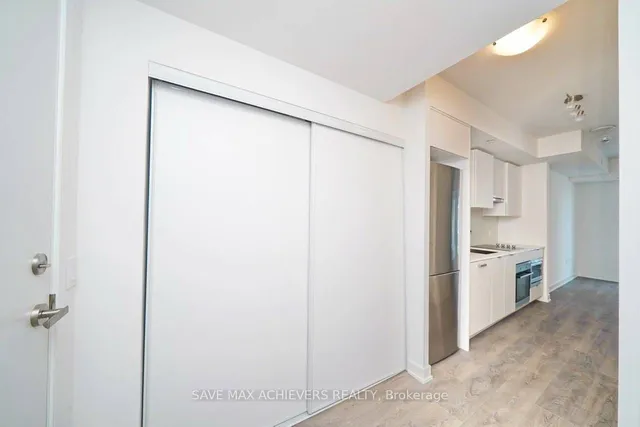 Additional image 11 of 195 Redpath Ave Unit 3216