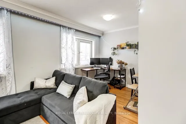 Additional image 11 of 4 Bromton Dr