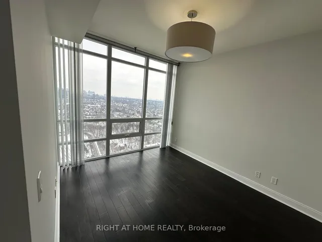 Additional image 2 of 825 Church St Unit 2903