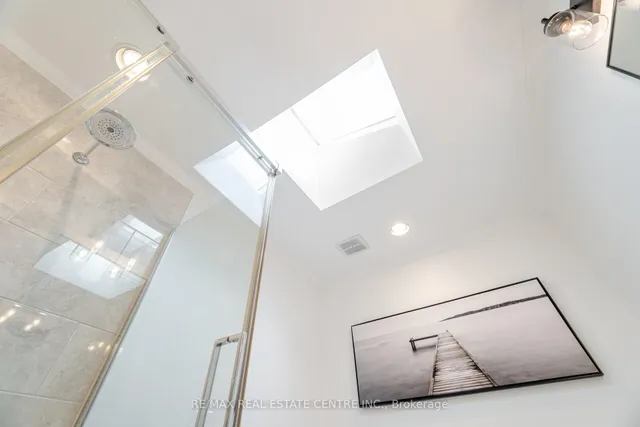 Additional image 25 of 55 Mallard Cres