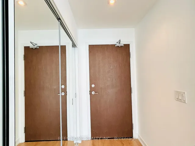 Additional image 19 of 115 McMahon Dr Unit 1905