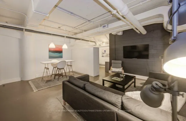 Additional image 27 of 404 King St Unit 307