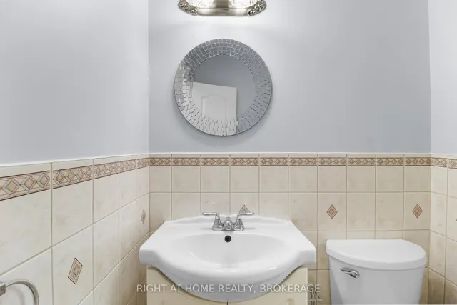 Additional image 8 of 400 Bloor St Unit 100