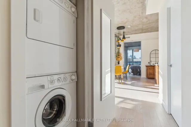 Additional image 29 of 318 King St Unit 1014