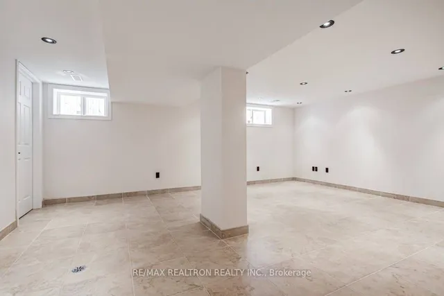 Additional image 21 of 7 Risebrough Ave