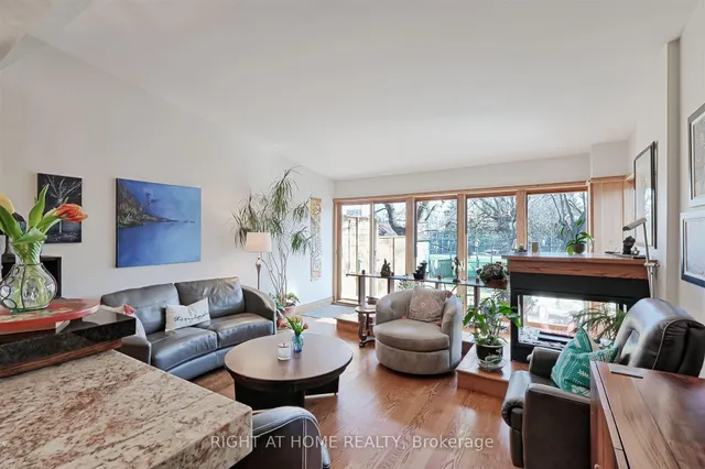 Additional image 40 of 61 Woburn Ave