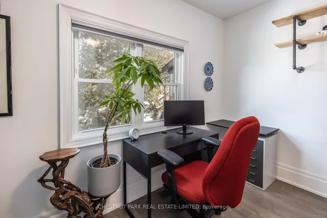 Additional image 27 of 393 Quebec Ave