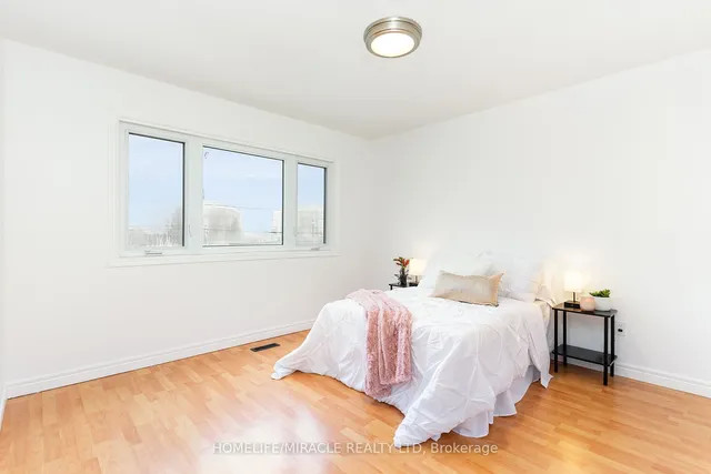 Additional image 31 of 299 Hickory Circ