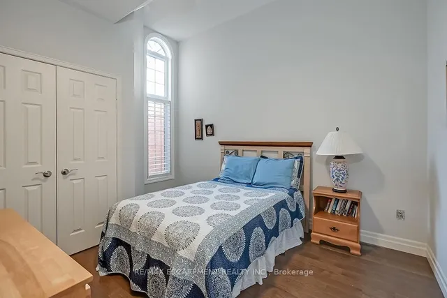 Additional image 28 of 2141 Country Club Dr Unit 11