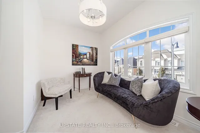 Additional image 28 of 10 Agincourt Circ