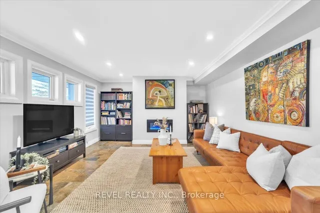 Additional image 28 of 13 Ellen St