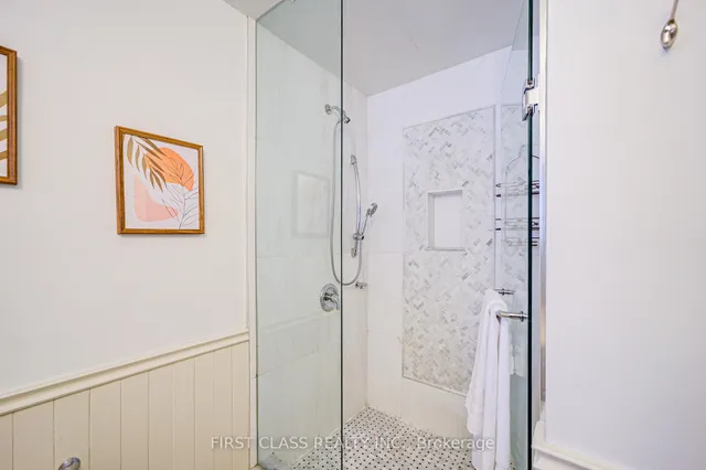 Additional image 23 of 14 Foursome Cres