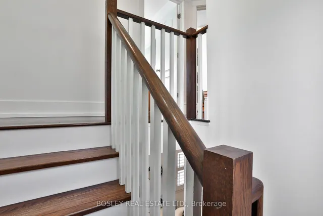 Additional image 22 of 246 Benson Ave