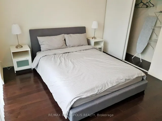 Additional image 10 of 460 Adelaide St Unit 2117