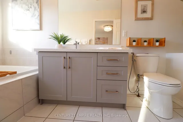 Additional image 28 of 263 Gatwick Dr