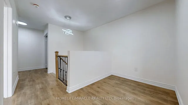 Additional image 19 of 17 BEAVERHALL Rd