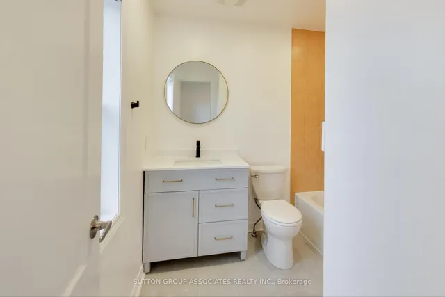 Additional image 41 of 70 Guildwood Pkwy Unit 4