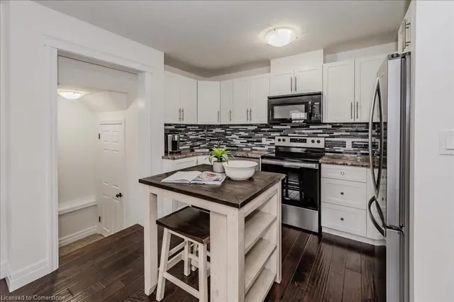 Additional image 16 of 275 Old Huron Rd Unit 12