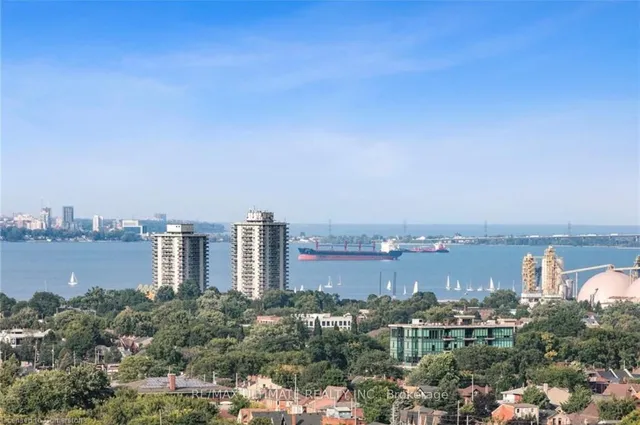 Additional image 49 of 15 Queen St Unit 1608