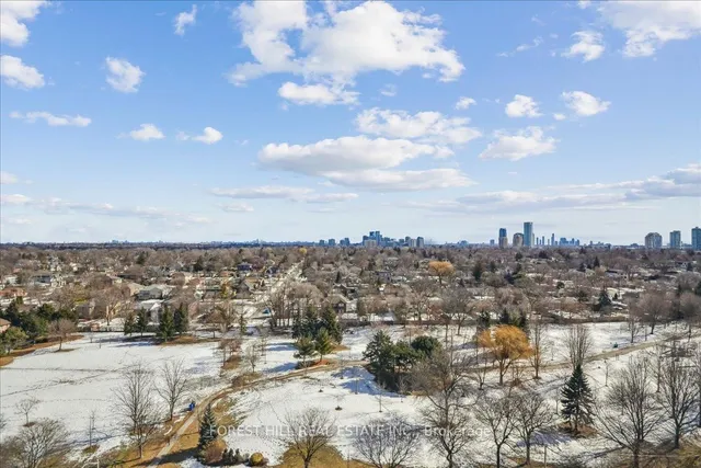 Additional image 23 of 362 The East mall St Unit 1410