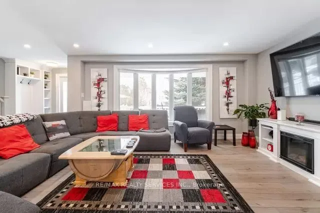 Additional image 27 of 4 Pacer Crt