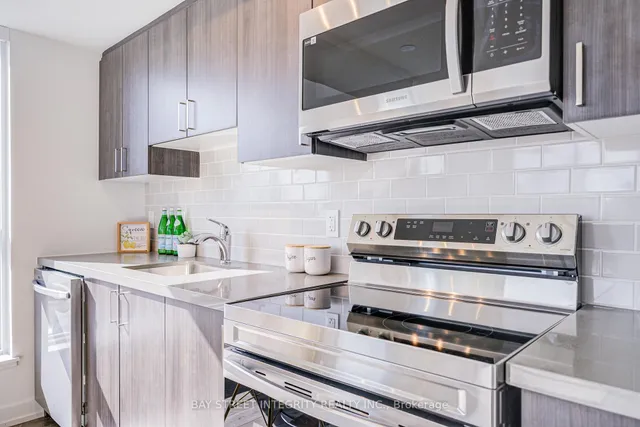 Additional image 17 of 556 Marlee Ave Unit 205