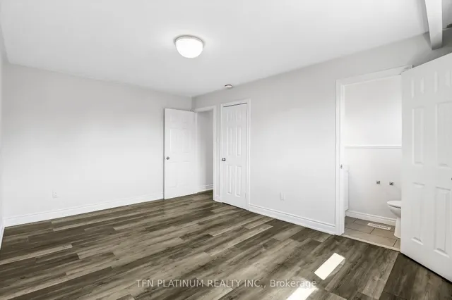 Additional image 14 of 2 Delbasso Crt