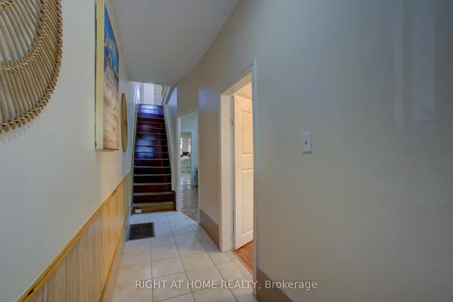 Additional image 6 of 82 Uxbridge Ave