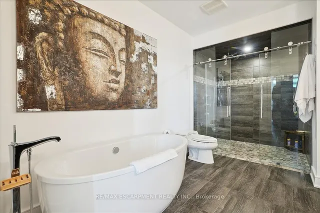 Additional image 27 of 2060 Lakeshore Rd Unit 206