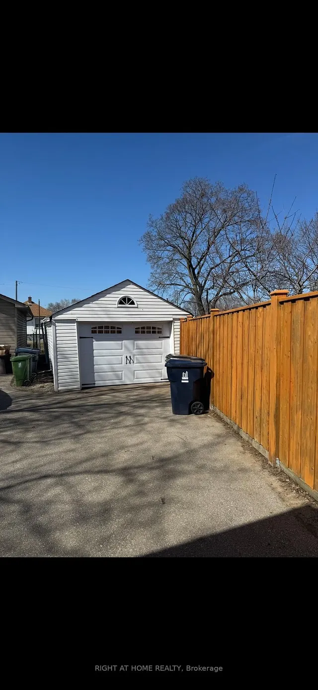 Additional image 37 of 8 Culnan Ave