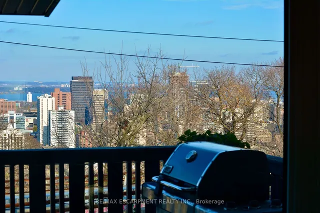 Additional image 38 of 6 ARCADE Cres