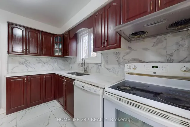 Additional image 12 of 38 Deanscroft Sq