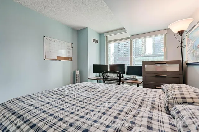 Additional image 25 of 397 Front St Unit 1211