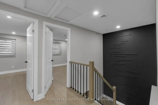 Additional image 19 of 11 Jason Sq