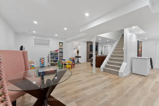 Additional image 36 of 16 Acheson Blvd