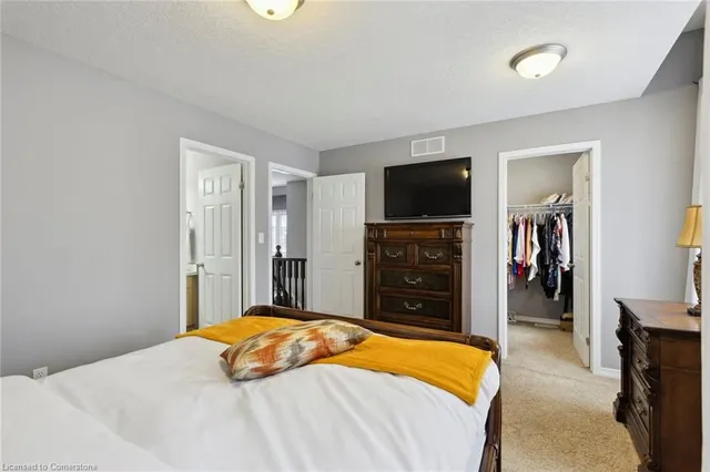 Additional image 31 of 7 Upper Mercer St Unit A4