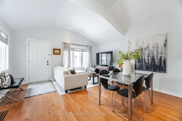 Additional image 13 of 25 Belgravia Ave