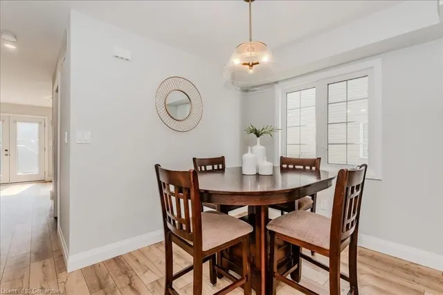 Additional image 10 of 240 West Meadow Drive Dr Unit C14